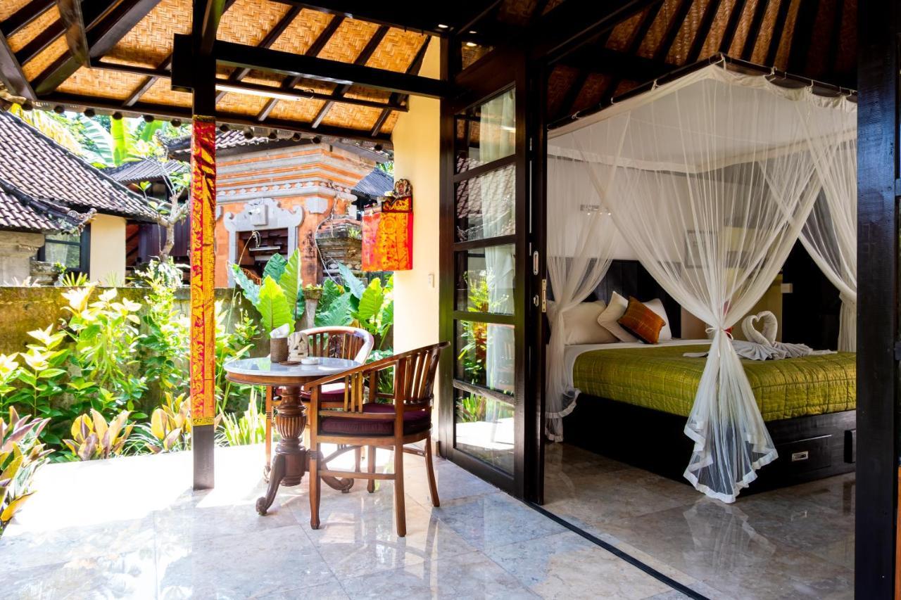 Lodtunduh Sari Hotel Ubud Exterior foto