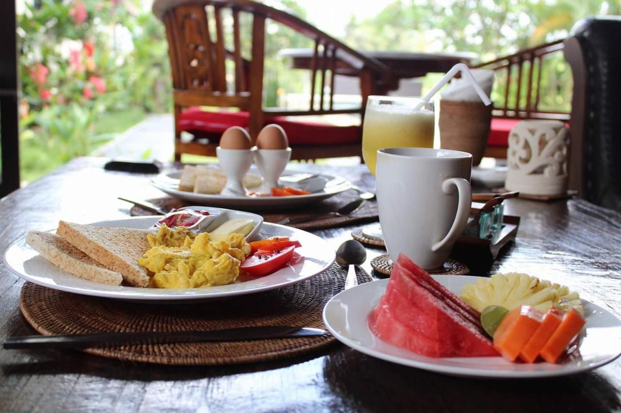 Lodtunduh Sari Hotel Ubud Exterior foto